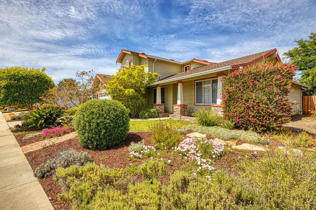 114 Seaborg Place, Santa Cruz, CA 95060