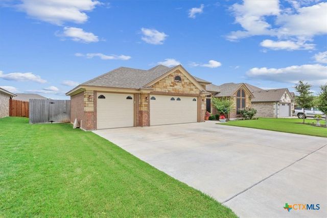603 Willow Drive, Troy, TX 76579