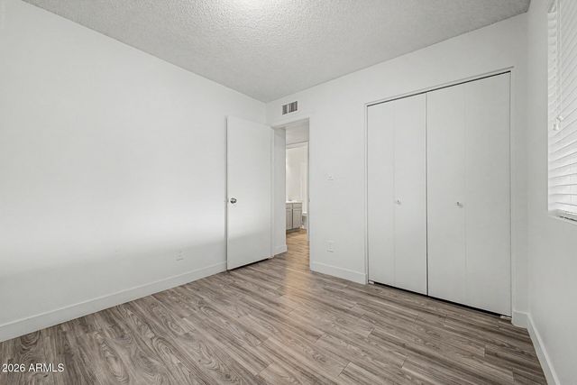 1327 S ALLEN Street, Mesa, AZ 85204