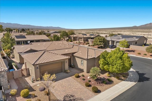 8717 Purple Wisteria Street, Las Vegas, NV 89131