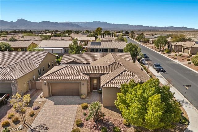 8717 Purple Wisteria Street, Las Vegas, NV 89131