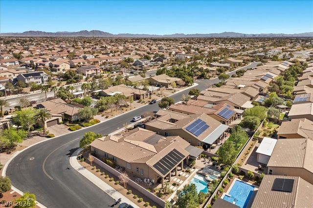 8717 Purple Wisteria Street, Las Vegas, NV 89131