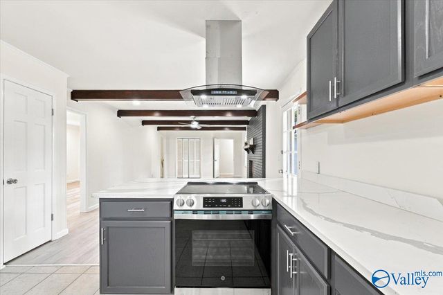 1306 Garth Avenue SW, Decatur, AL 35601