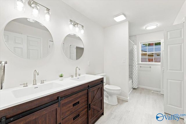 1306 Garth Avenue SW, Decatur, AL 35601