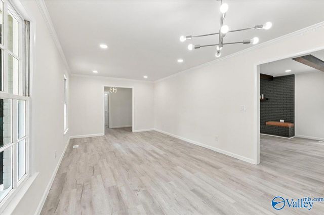 1306 Garth Avenue SW, Decatur, AL 35601