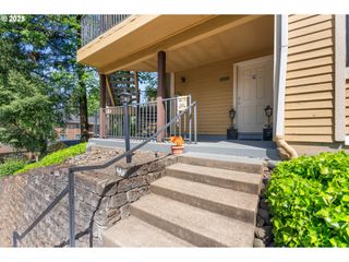 9890 Se TALBERT St Bldg 8, Clackamas, OR 97015