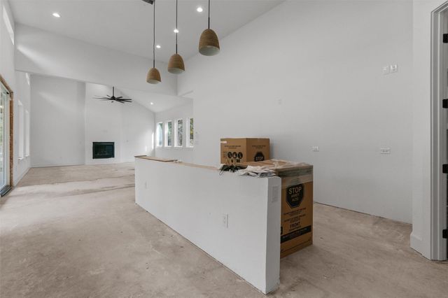 2887 CR 255, Georgetown, TX 78633