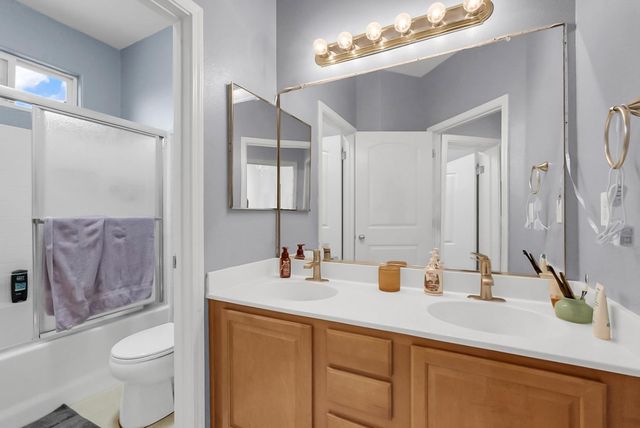 3437 Summer Dr, Modesto, CA 95355