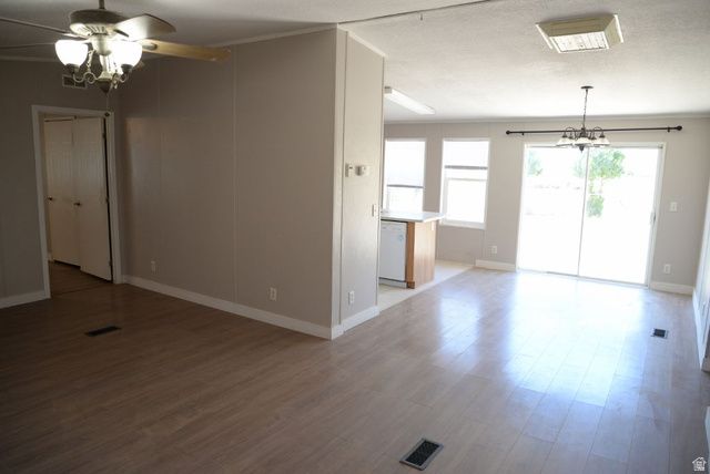 49 N MCELHANEY LN, Moab, UT 84532