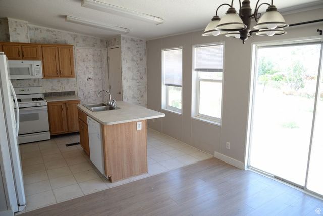 49 N MCELHANEY LN, Moab, UT 84532