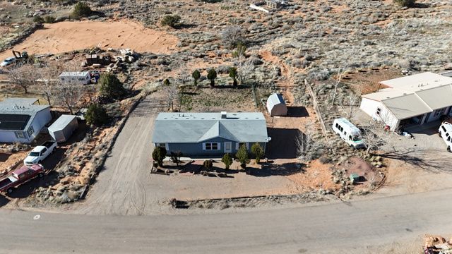 49 N MCELHANEY LN, Moab, UT 84532