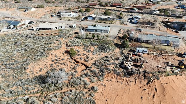 49 N MCELHANEY LN, Moab, UT 84532