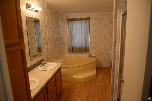 49 N MCELHANEY LN, Moab, UT 84532