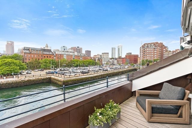 15 Union Wharf 15, Boston, MA 02109