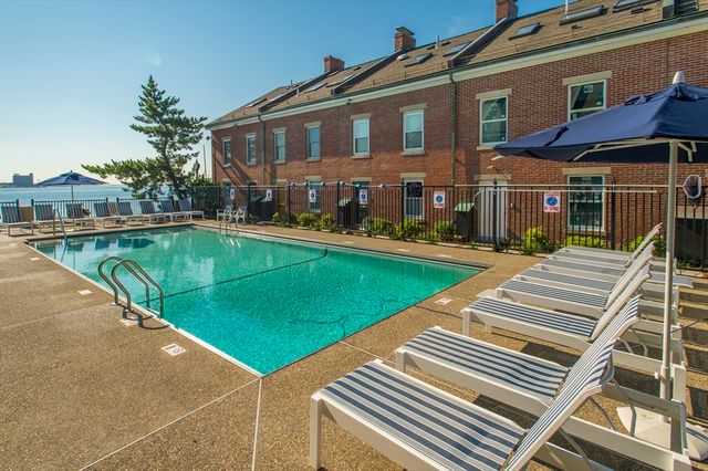 15 Union Wharf 15, Boston, MA 02109