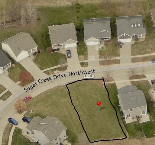 2147 Sugar Creek Drive NW, Cedar Rapids, IA 52405