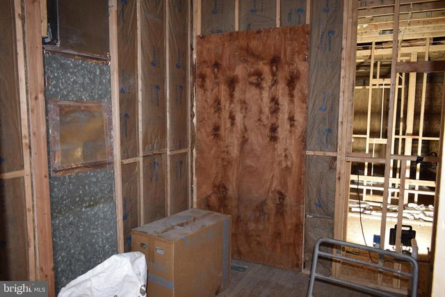 1639 APPLETON ST, Baltimore, MD 21217