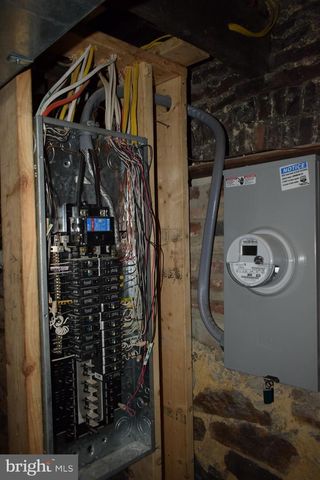 1639 APPLETON ST, Baltimore, MD 21217