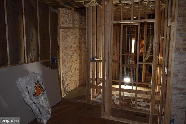 1639 APPLETON ST, Baltimore, MD 21217