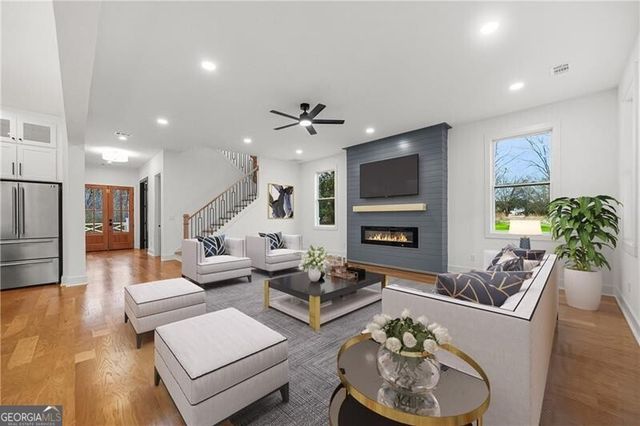 113 Skelton Road, Hoschton, GA 30548