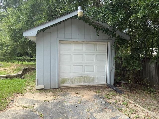 1632 Longwood Court, Mobile, AL 36609