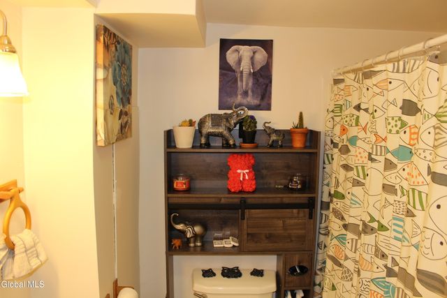 7-11 Forbes Avenue, Rensselaer, NY 12144