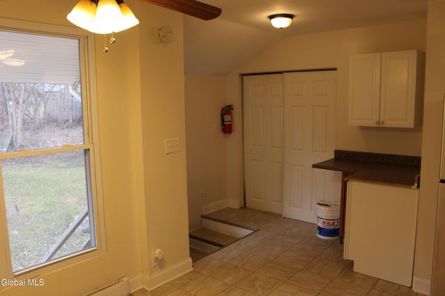 7-11 Forbes Avenue, Rensselaer, NY 12144