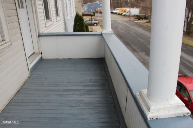 7-11 Forbes Avenue, Rensselaer, NY 12144