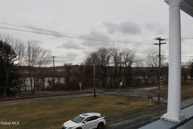 7-11 Forbes Avenue, Rensselaer, NY 12144