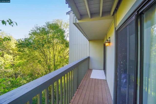 1608 Ashwood Drive, Martinez, CA 94553