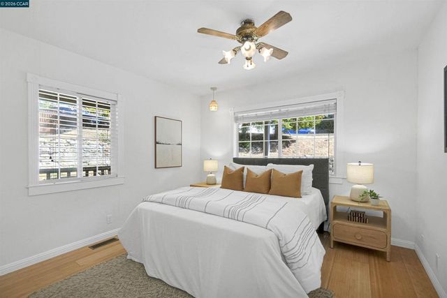 30 Bishop, Crockett, CA 94525