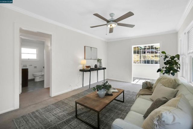 30 Bishop, Crockett, CA 94525