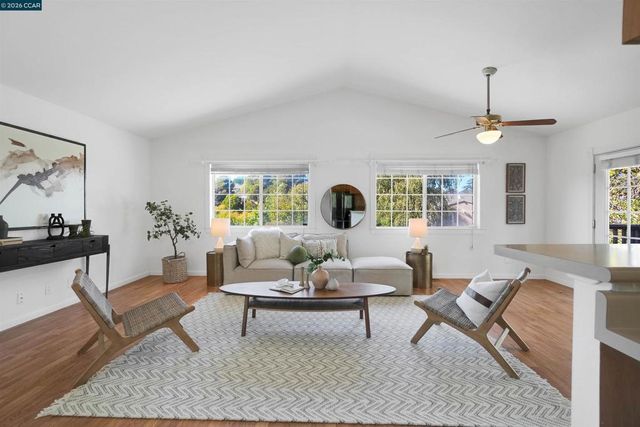 30 Bishop, Crockett, CA 94525