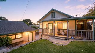30 Bishop, Crockett, CA 94525