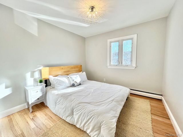 88 Stewart Avenue, Hicksville, NY 11801