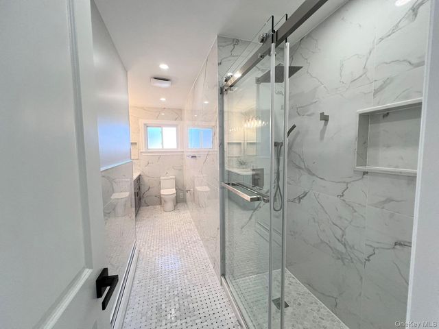 88 Stewart Avenue, Hicksville, NY 11801