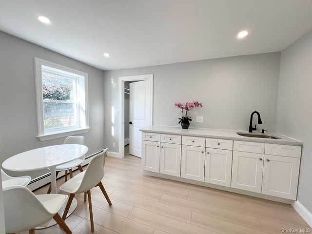 88 Stewart Avenue, Hicksville, NY 11801