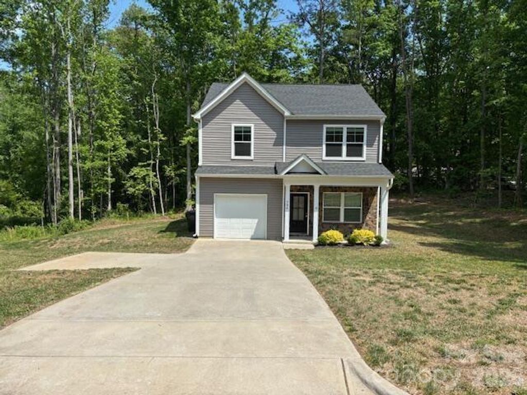706 Watts Street, Cherryville, NC 28021