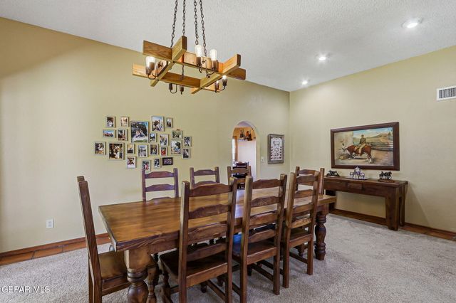 6064 BANDOLERO Drive, El Paso, TX 79912