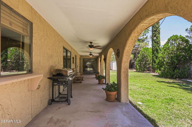 6064 BANDOLERO Drive, El Paso, TX 79912