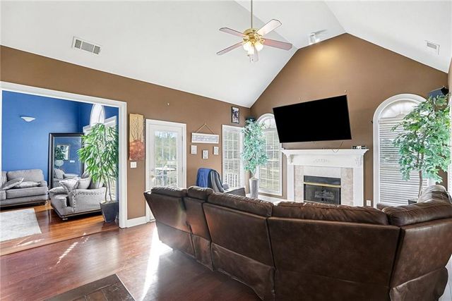 517 N Pine Hill Road, Griffin, GA 30223