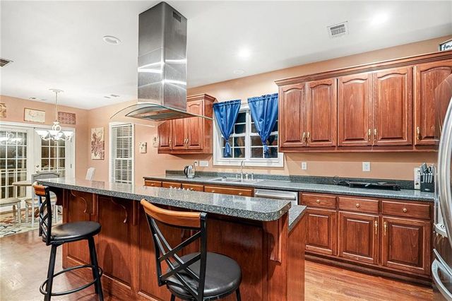 517 N Pine Hill Road, Griffin, GA 30223