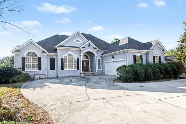 517 N Pine Hill Road, Griffin, GA 30223