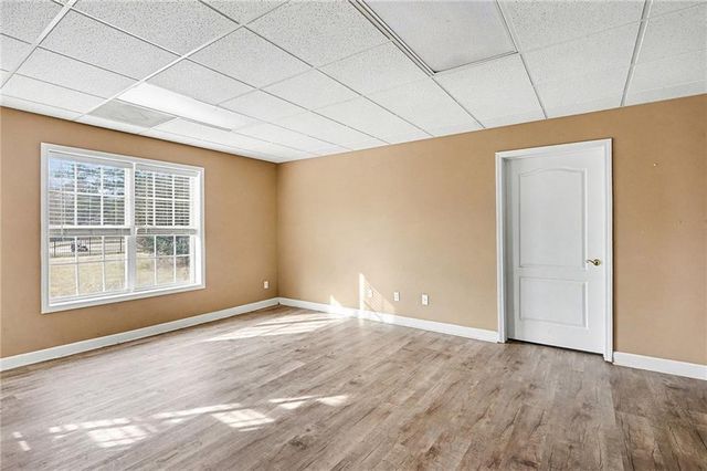 517 N Pine Hill Road, Griffin, GA 30223