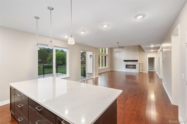 8894 Marquette Drive, Grosse Ile Township, MI 48138
