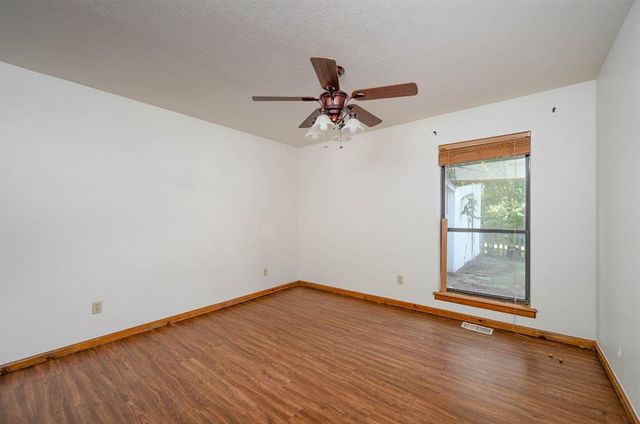 9616 Railroad, Oklahoma City, OK 73130
