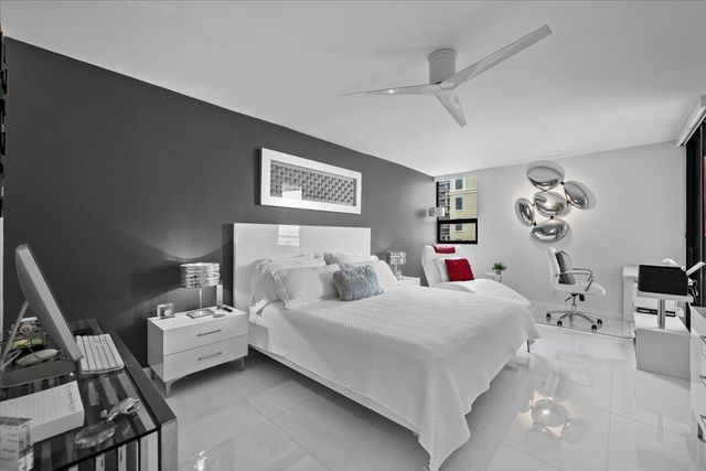 5280 N Ocean Drive 10C, Riviera Beach, FL 33404