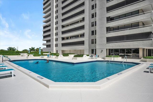5280 N Ocean Drive 10C, Riviera Beach, FL 33404