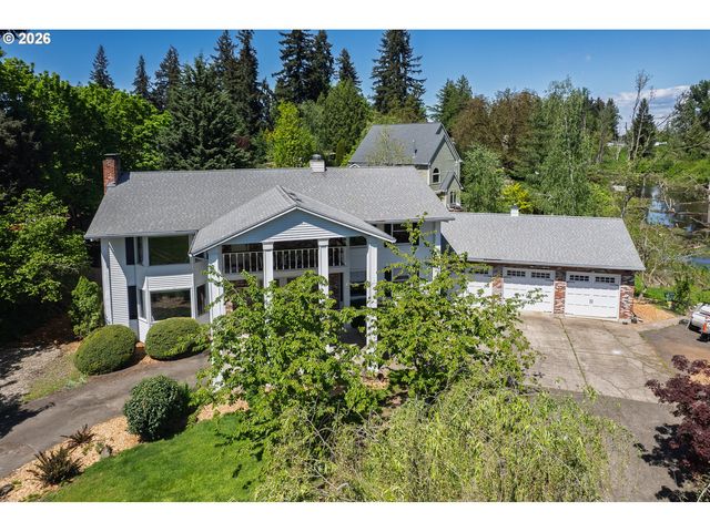 6031 Se ALDERCREST Rd, Milwaukie, OR 97267