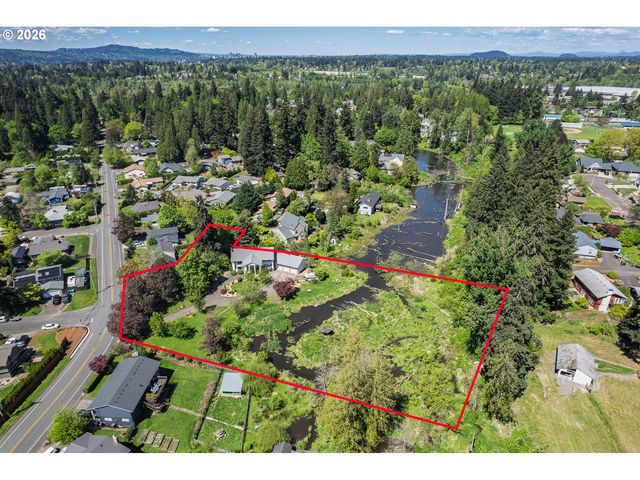 6031 Se ALDERCREST Rd, Milwaukie, OR 97267